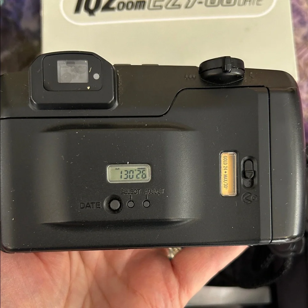 Pentax IQZoom EZY-80 Date Camera - Silver